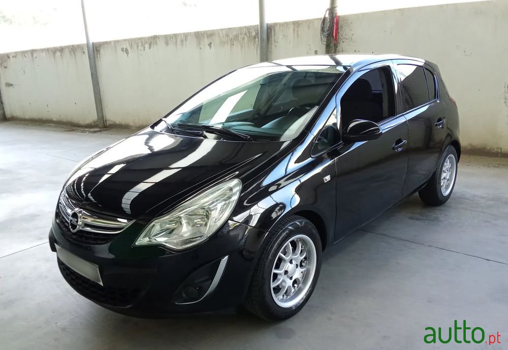 2011' Opel Corsa 1.2 Enjoy photo #1