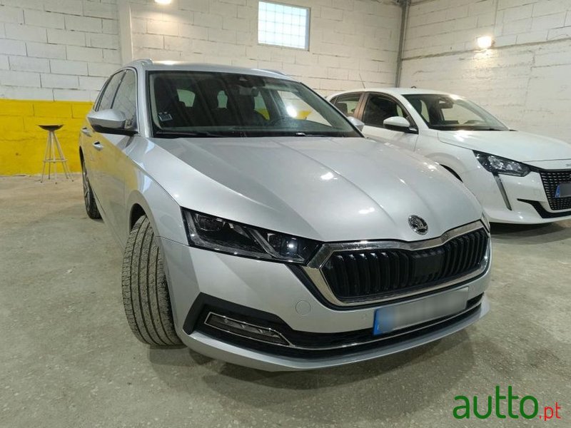 2021' Skoda Octavia Break for sale. Lisbon, Portugal