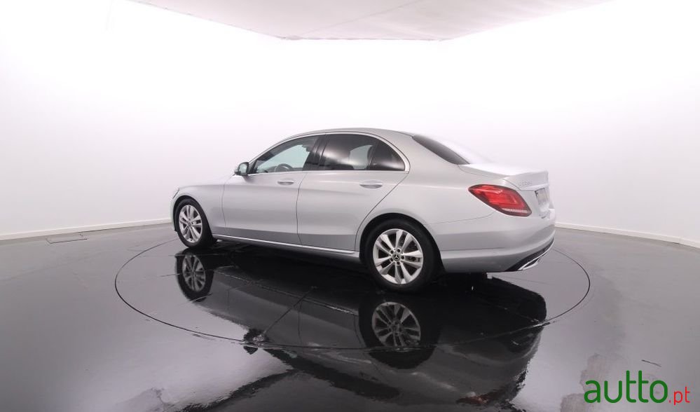 2020' Mercedes-Benz C 220 photo #4