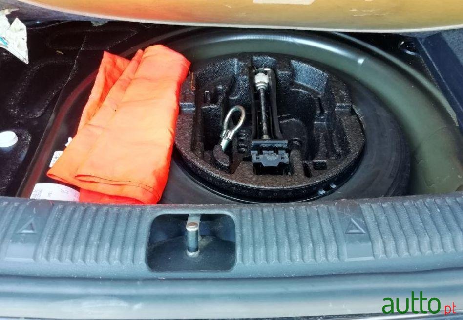 2008' Skoda Fabia Ver-1-2-Ambiente photo #3