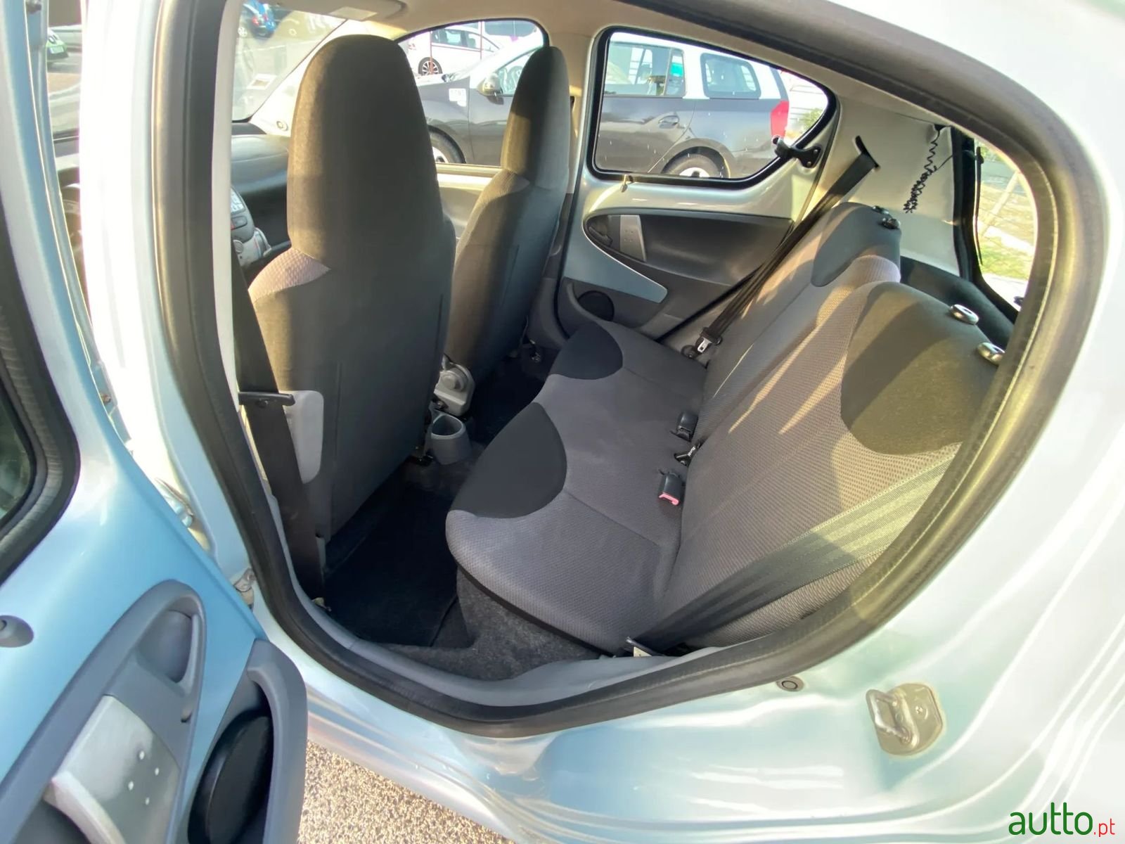 2007' Toyota Aygo photo #6