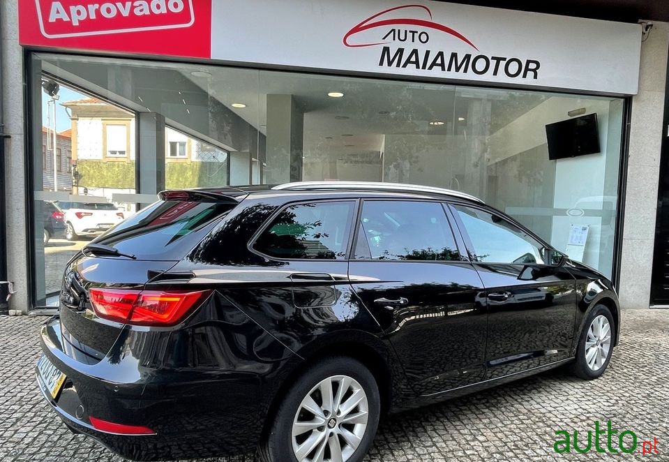 2018' SEAT Leon-St photo #1