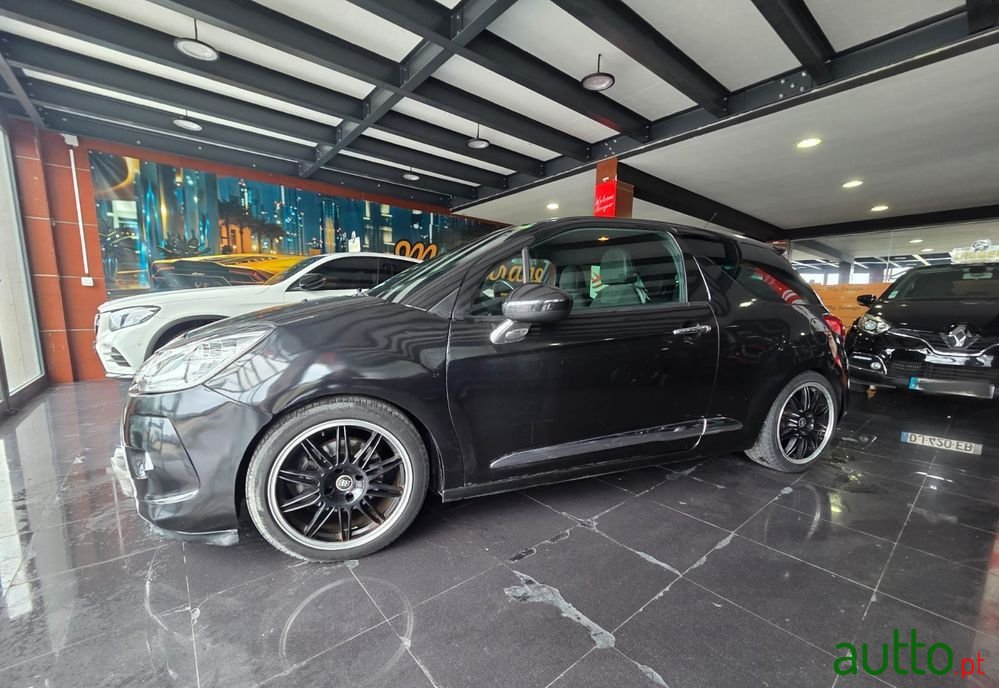 2012' Citroen DS3 1.6 Thp Sport Chic photo #1