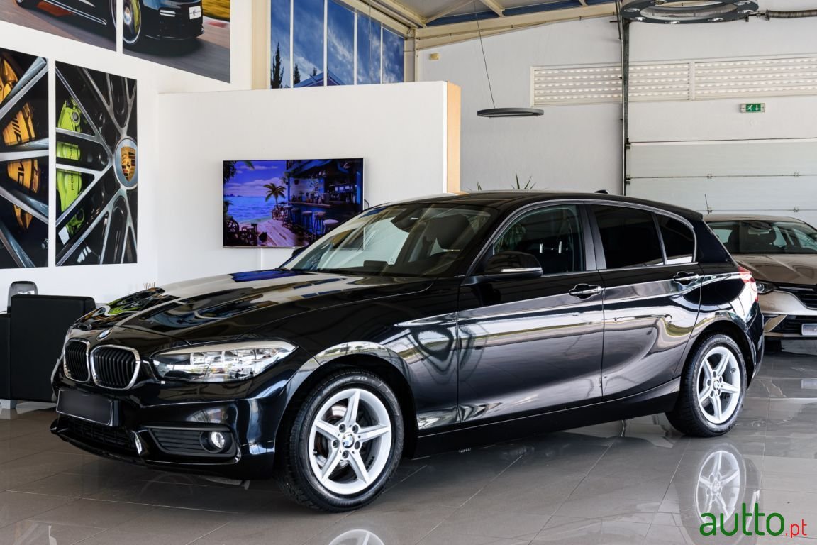 2019' BMW 116 photo #1