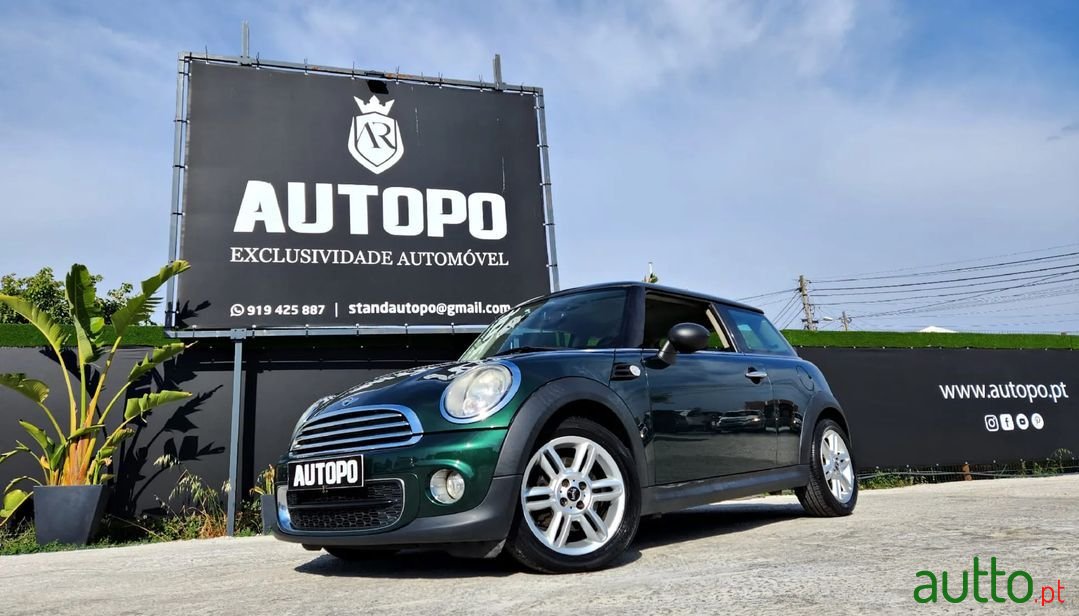 2011' MINI One D photo #1