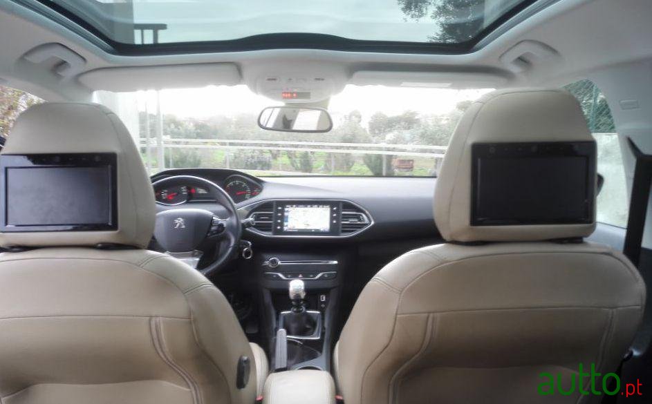 2014' Peugeot 308 Sw photo #4