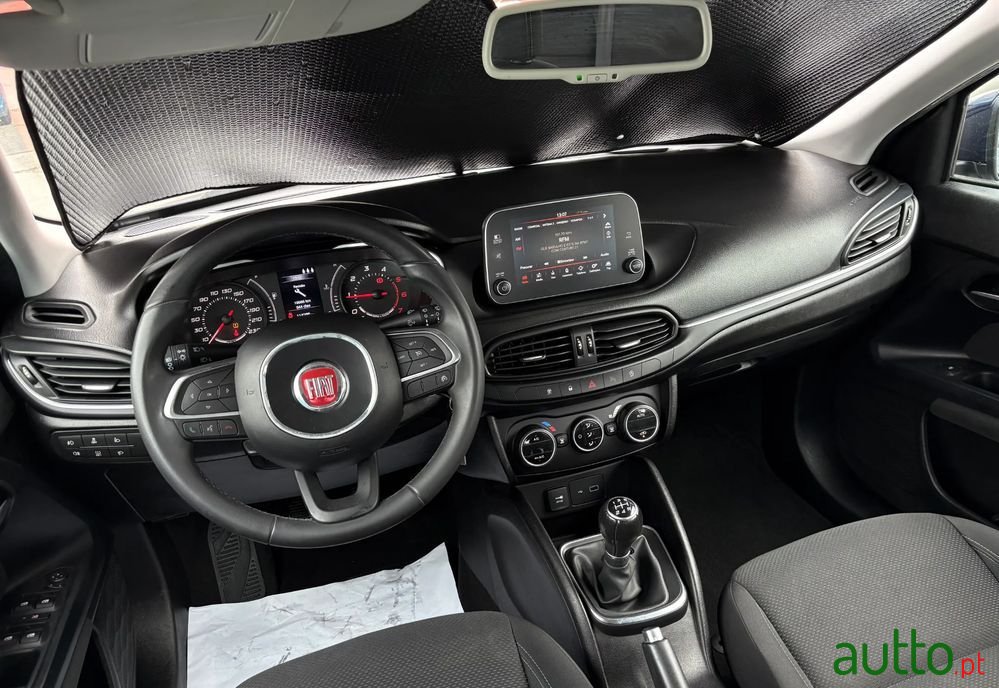 2019' Fiat Tipo photo #6