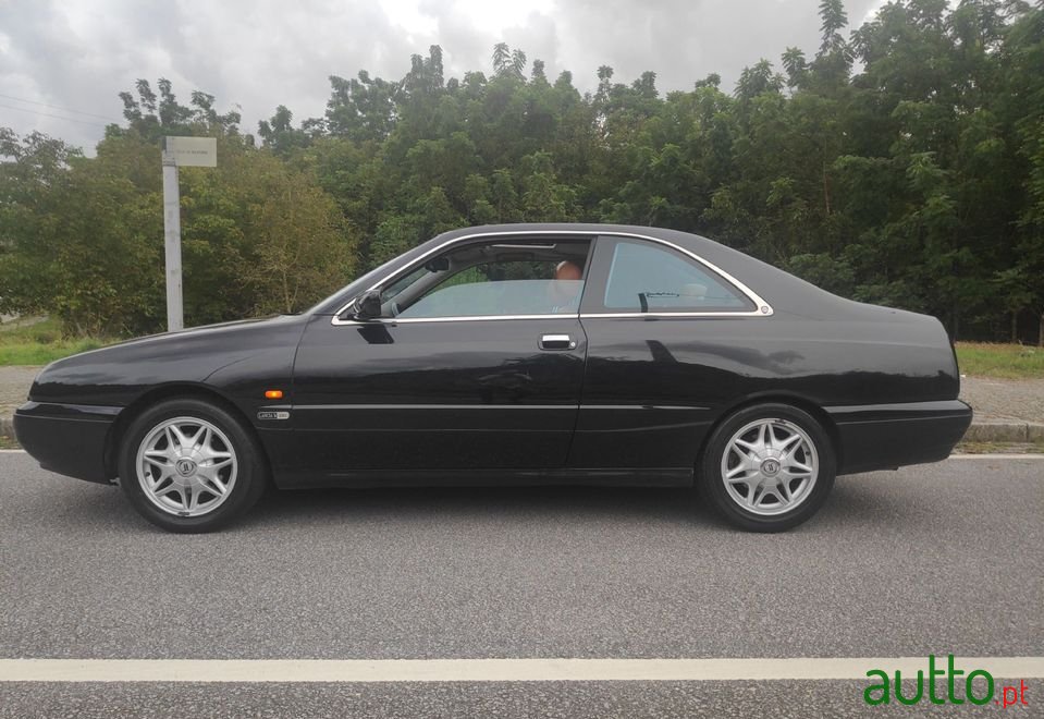 1997' Lancia Kappa photo #1
