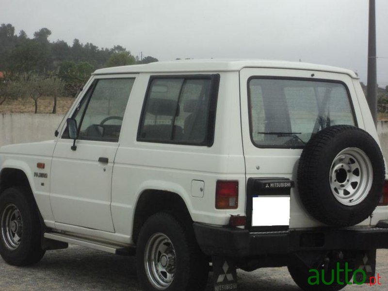 1984' Mitsubishi Pajero photo #2