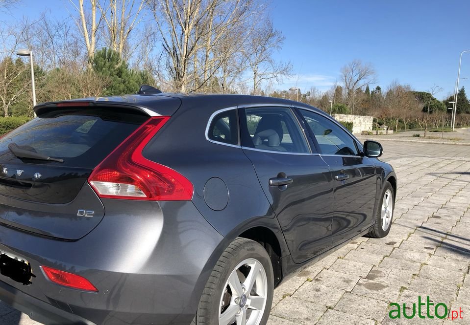 2013' Volvo V40 photo #5
