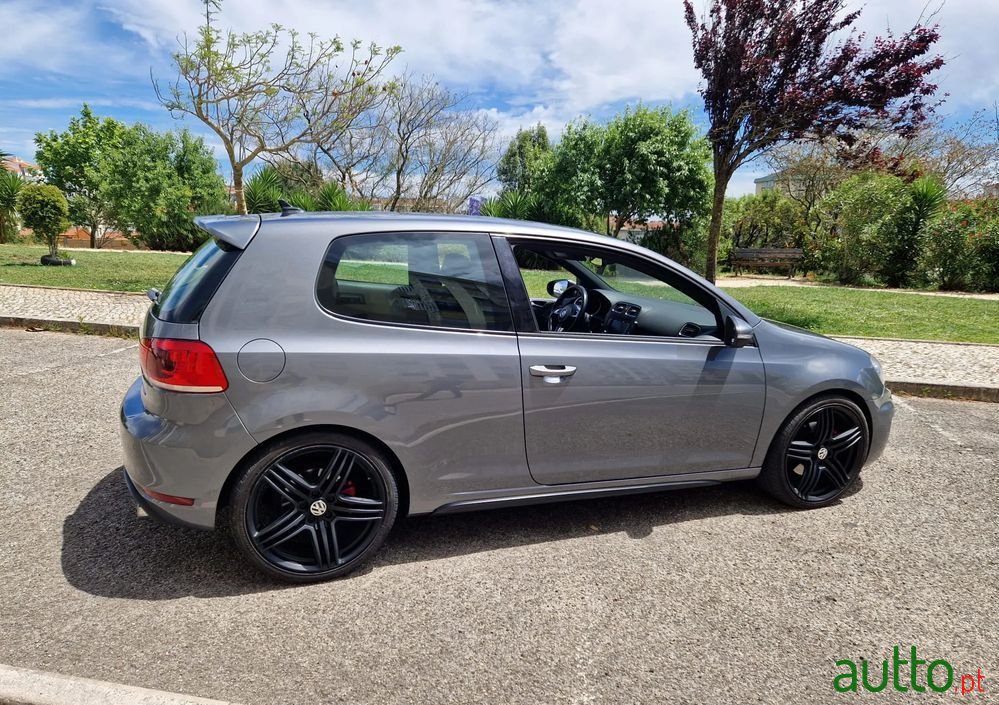 2012' Volkswagen Golf photo #4