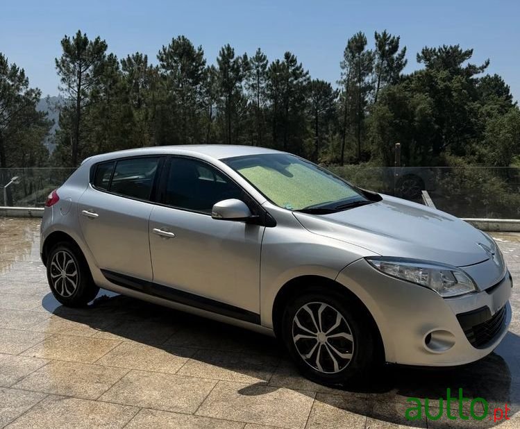 2010' Renault Megane 1.5 Dci Dynamique photo #1