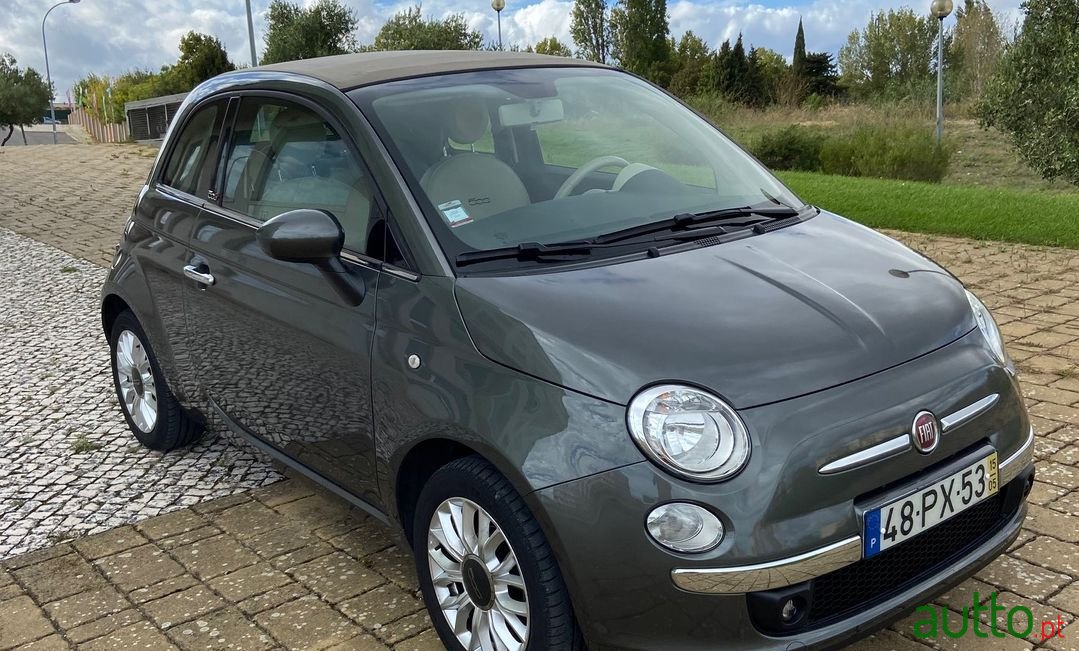 2015' Fiat 500C photo #1