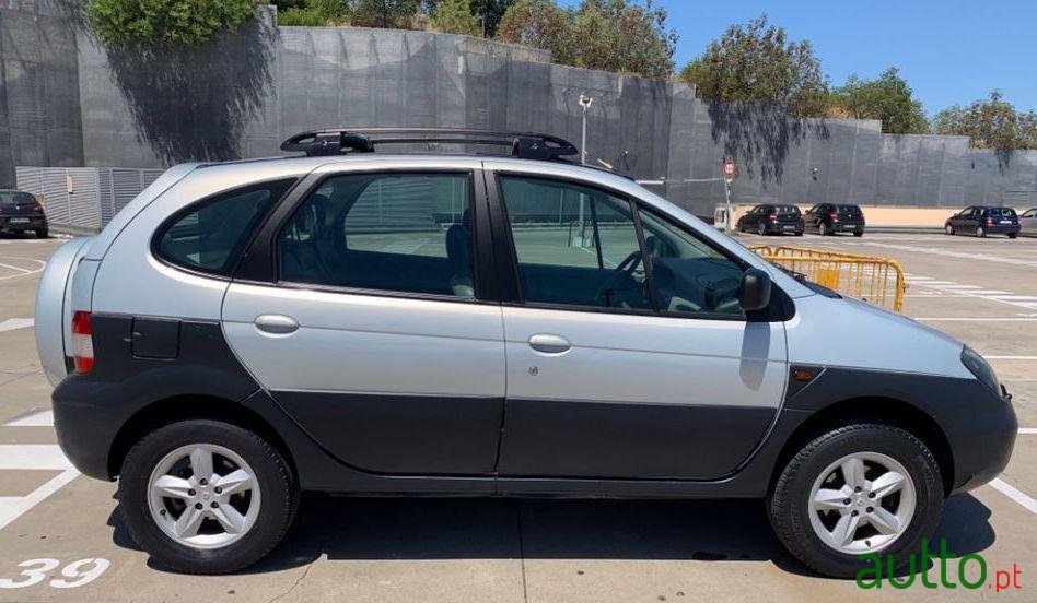 2001' Renault Scenic Rx4 photo #4