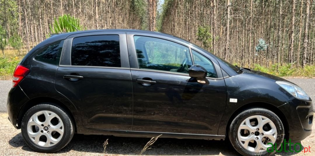 2011' Citroen C3 photo #4