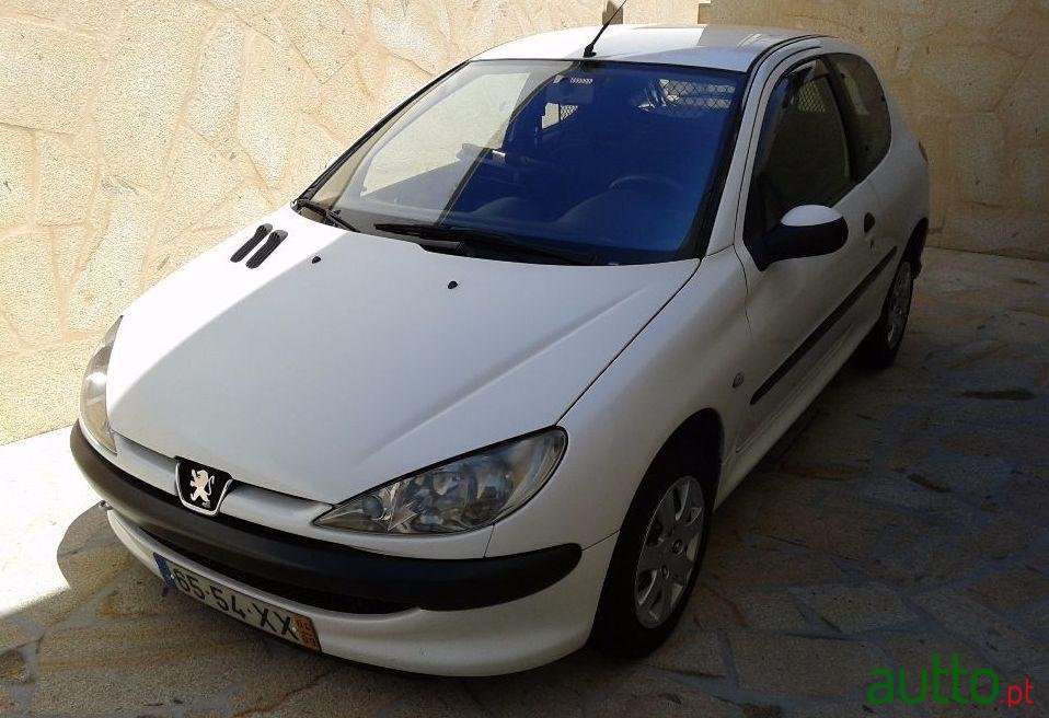 2004' Peugeot 206 1.4 Hdi photo #1