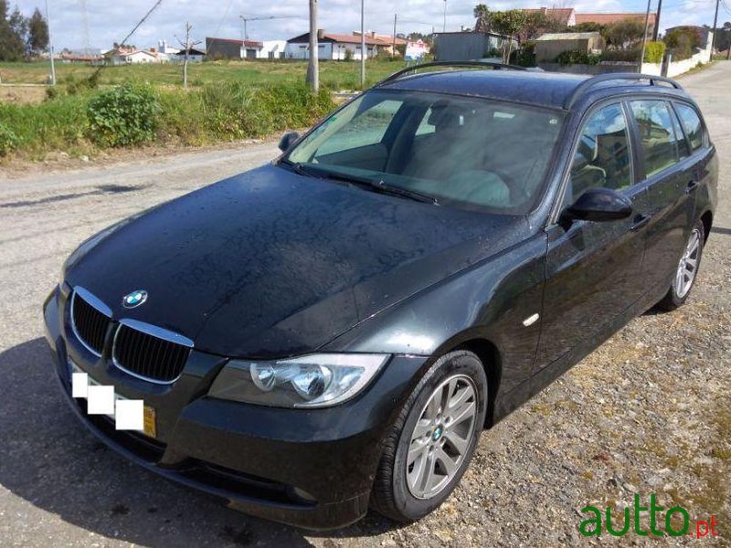 2008' BMW 320 D Touring Dynamic photo #1