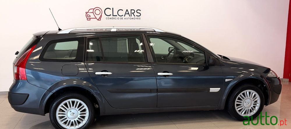 2006' Renault Megane Break photo #4