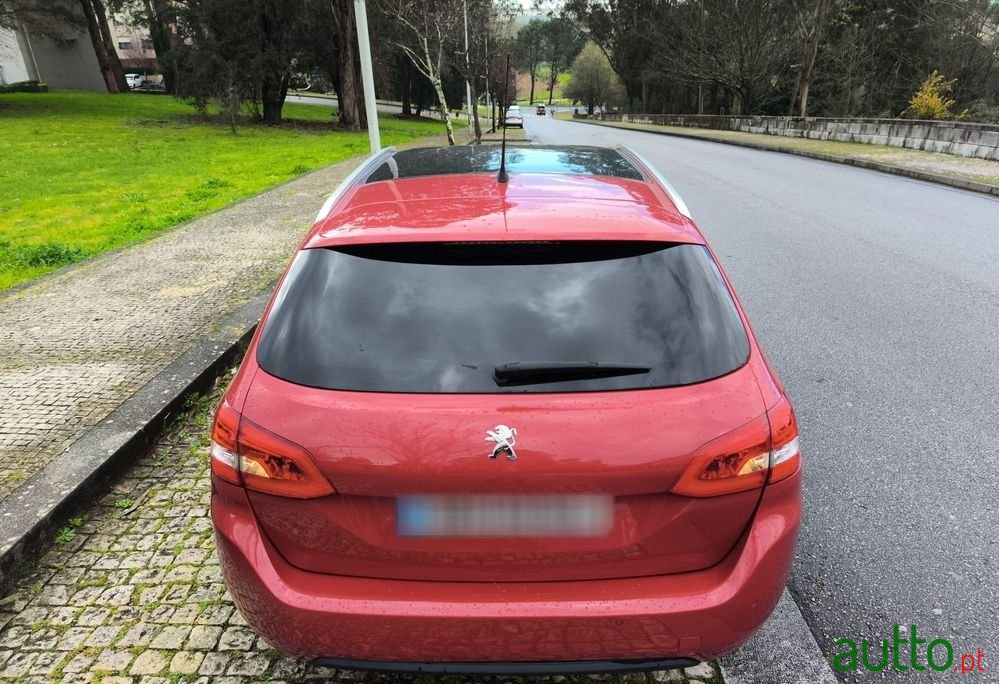 2018' Peugeot 308 Sw photo #6