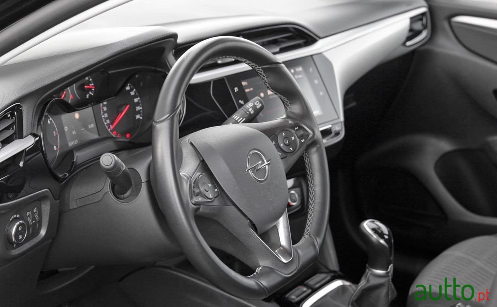 2022' Opel Corsa 1.2 Edition photo #6