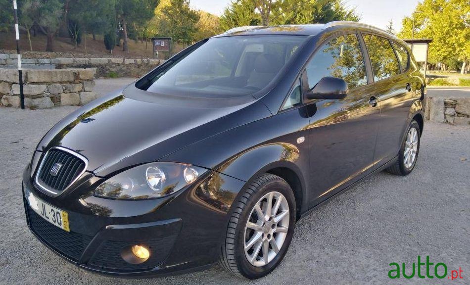 2010' SEAT Altea photo #3