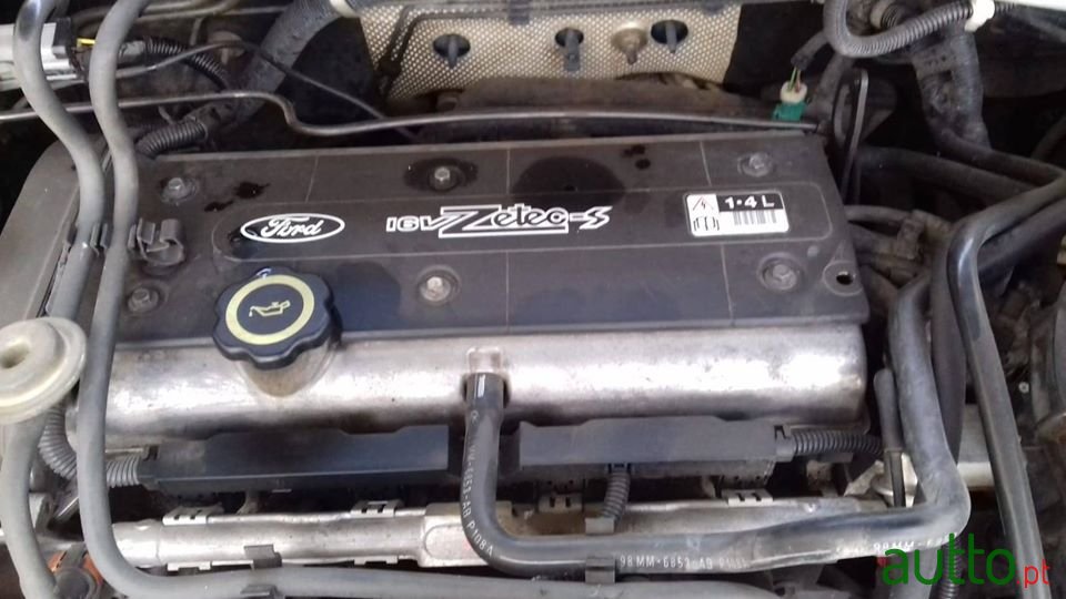 1998' Ford Focus photo #4