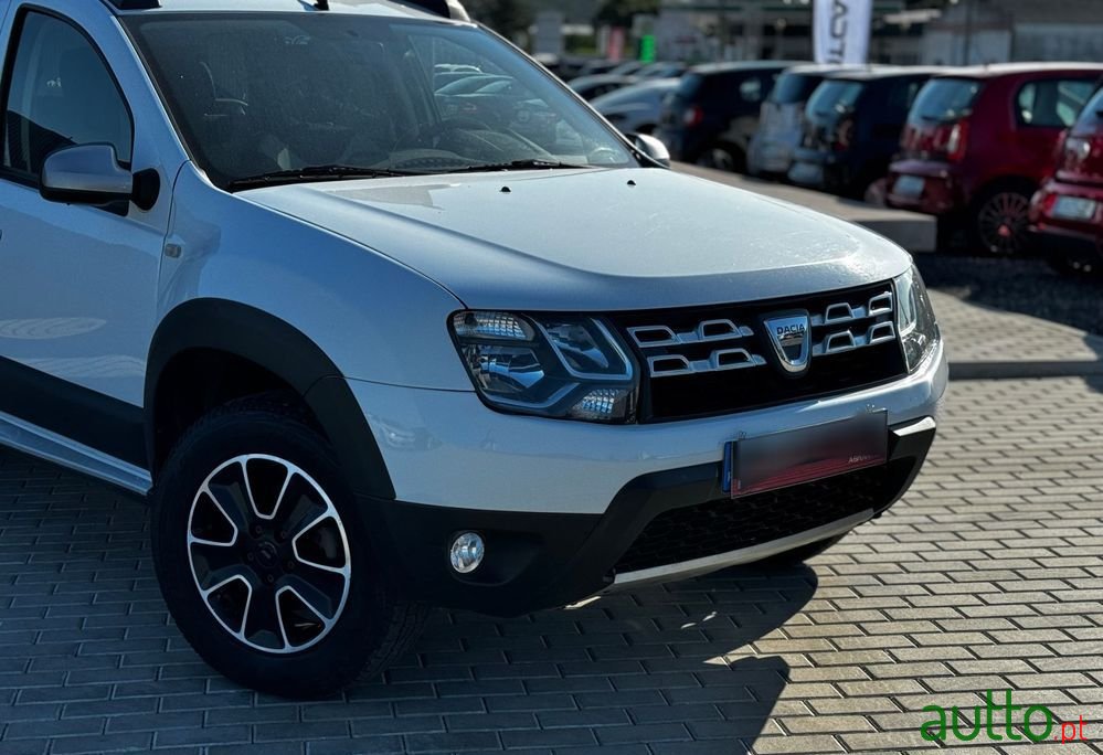 2016' Dacia Duster photo #3