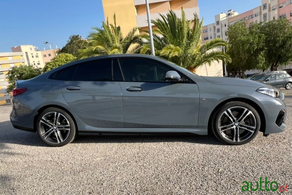 2021' BMW 220 Gran Coupe photo #3