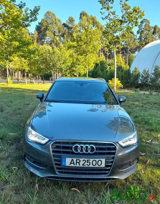 2015' Audi A3 Sportback photo #2