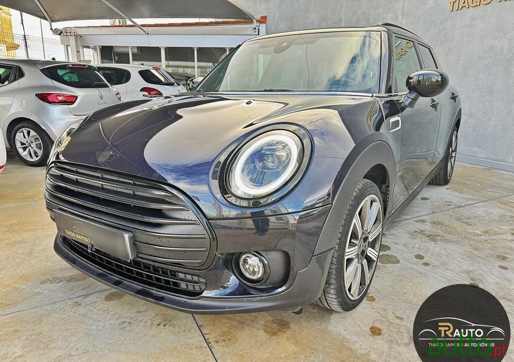 2023' MINI Clubman Cooper D photo #5