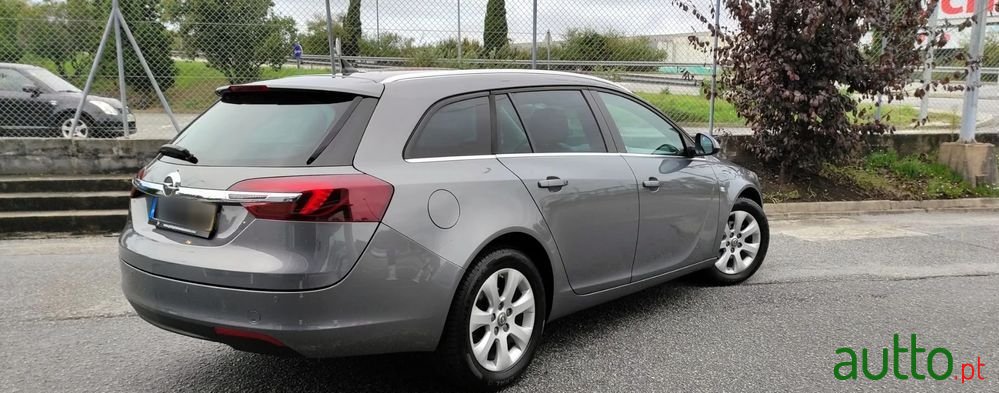 2016' Opel Insignia Sports Tourer photo #1