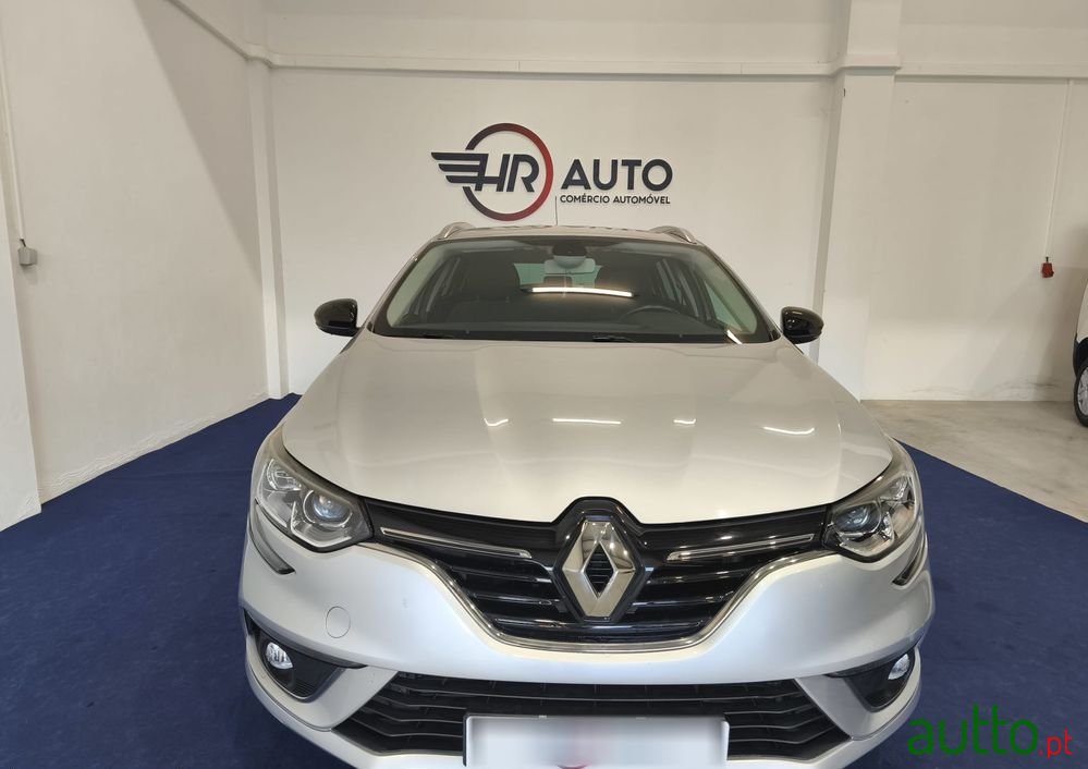 2019' Renault Mégane Sport Tourer photo #1