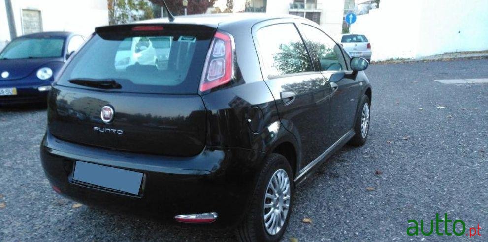 2014' Fiat Punto 1.2 Lounge photo #2