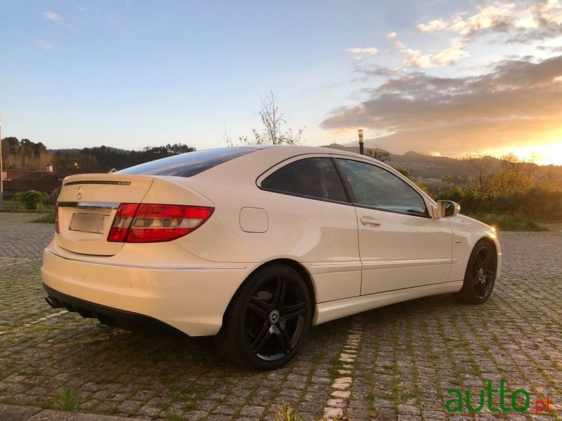 2010' Mercedes-Benz CLC 160 photo #3