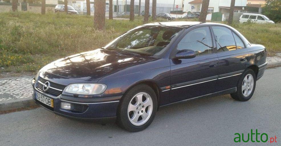 1999' Opel Omega photo #1