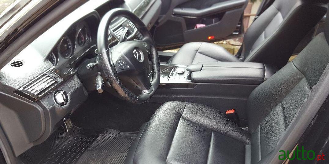 2009' Mercedes-Benz S-350 photo #2