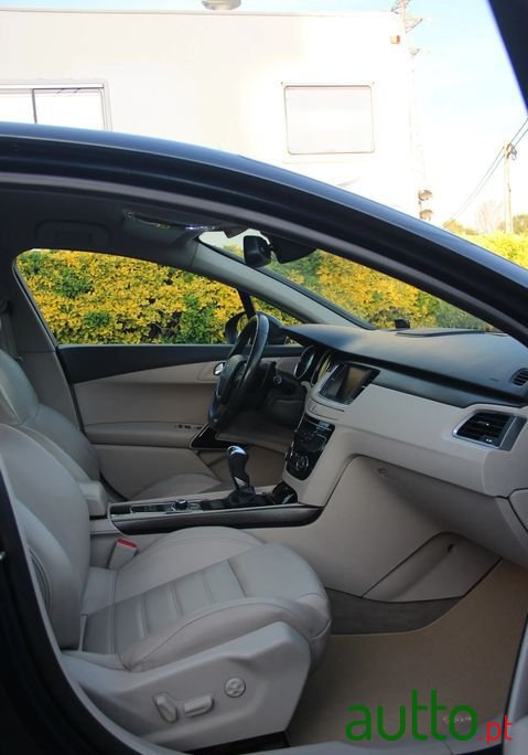 2012' Peugeot 508 photo #6