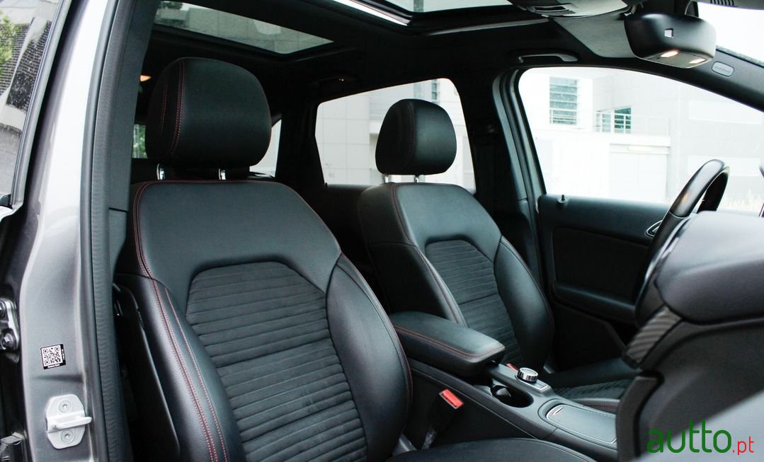 2016' Mercedes-Benz B-180 photo #6