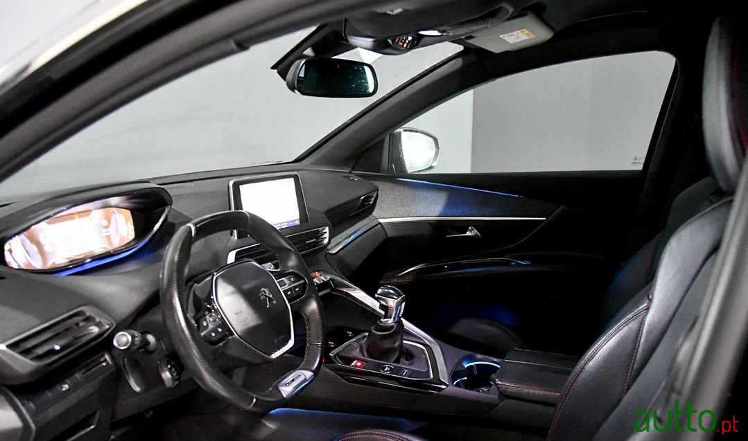 2018' Peugeot 3008 photo #4