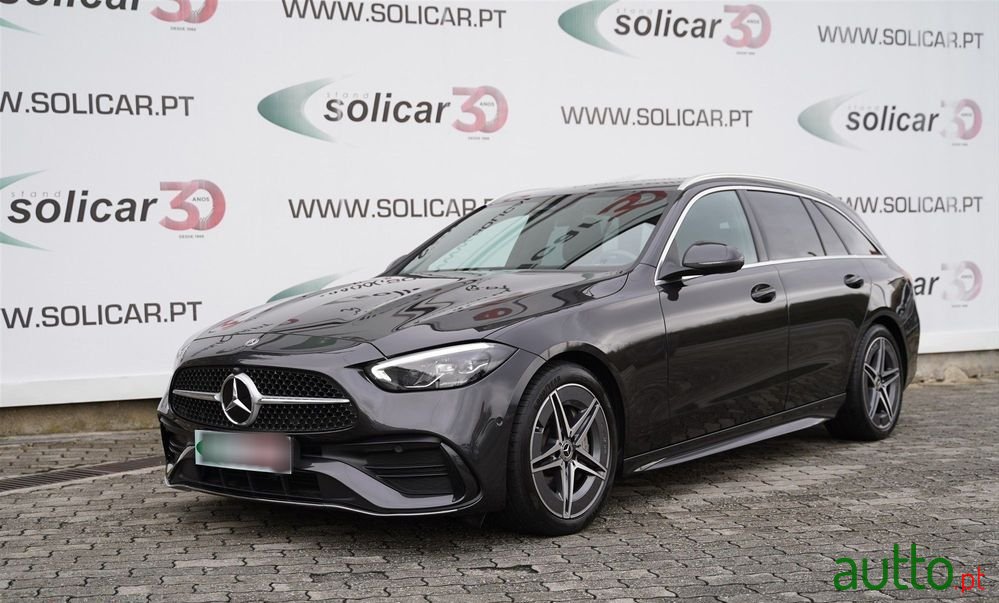 2022' Mercedes-Benz Classe C photo #1