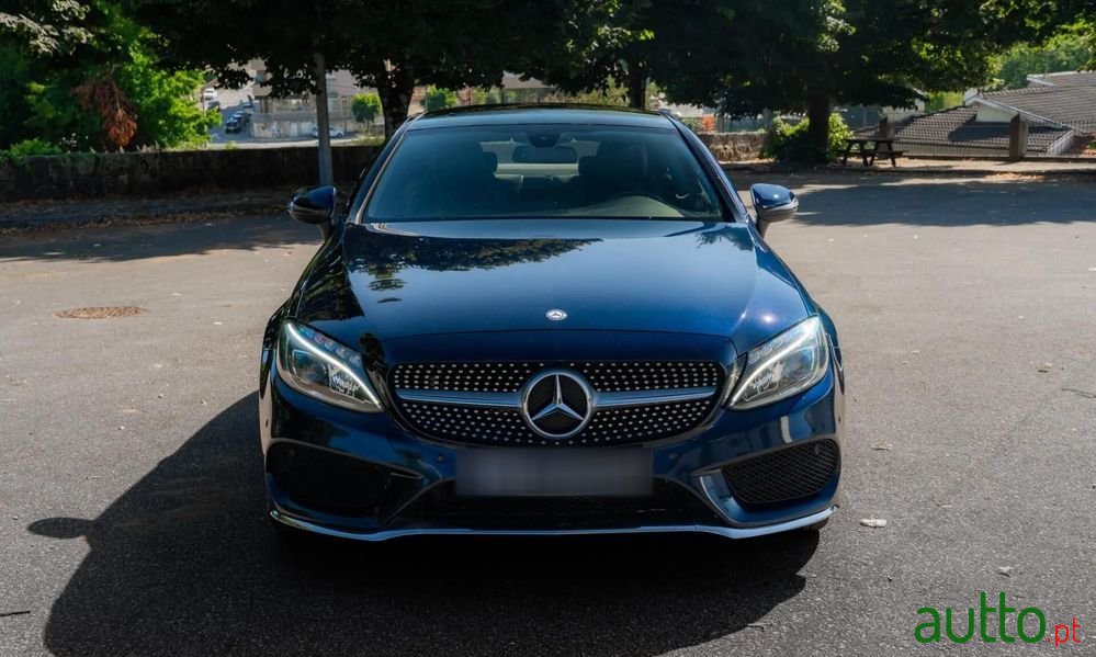 2017' Mercedes-Benz Classe C D photo #2