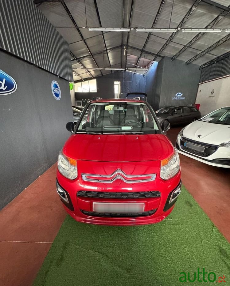 2016' Citroen C3 Picasso photo #4