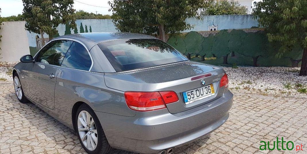 2007' BMW 330 photo #2