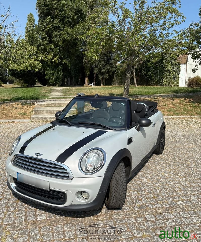 2014' MINI Cabrio Cooper photo #1