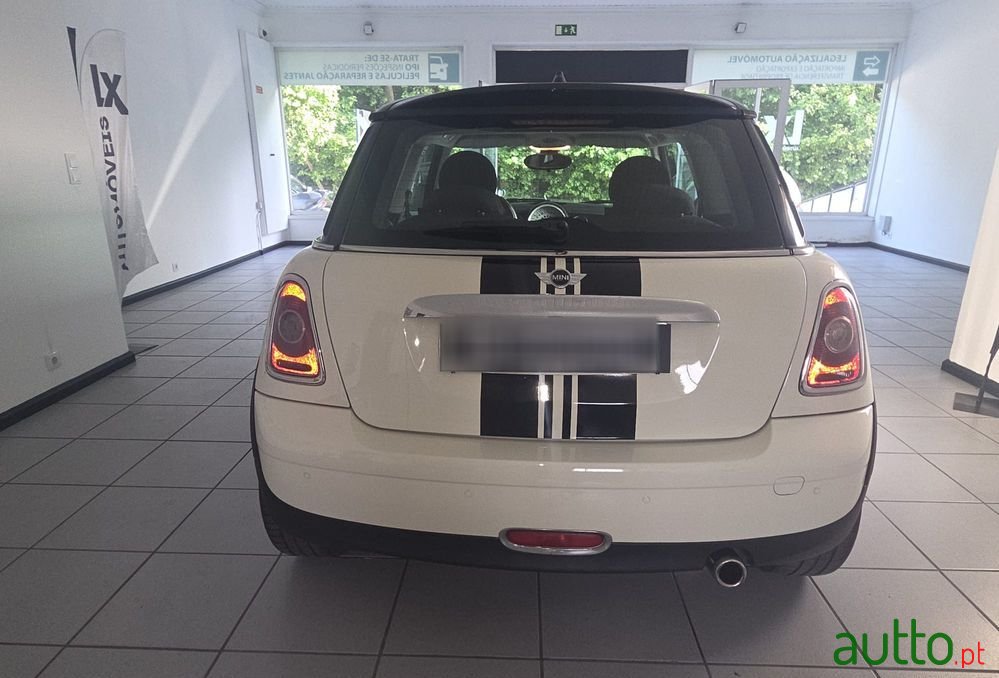 2009' MINI Cooper D 3 Portas photo #5