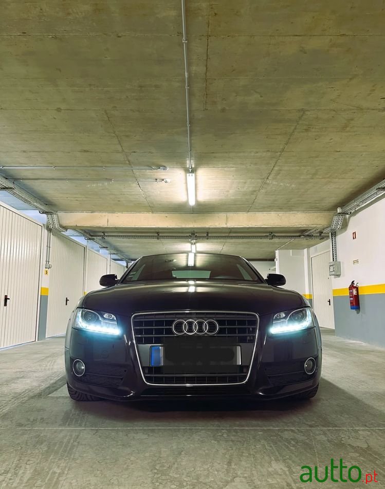 2010' Audi A5 2.0 Tdi photo #6