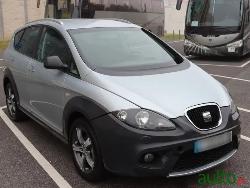 2008' SEAT Altea Freetrack 2.0 Tdi T4 photo #3