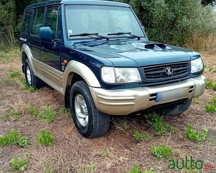 1998' Hyundai Galloper photo #1