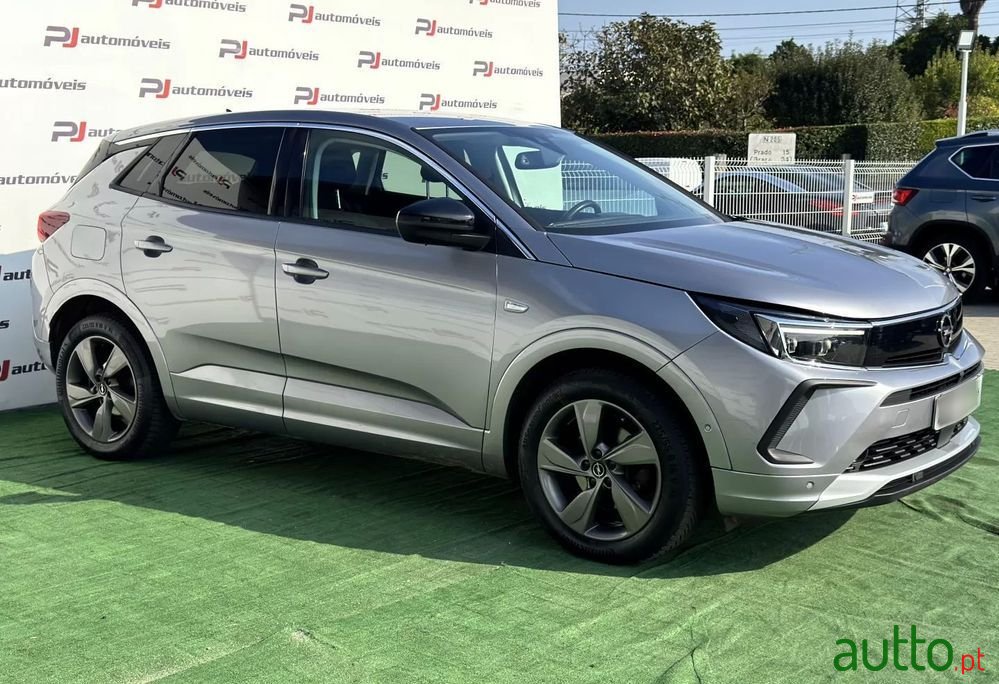 2022' Opel Grandland 1.5 D Auto photo #5