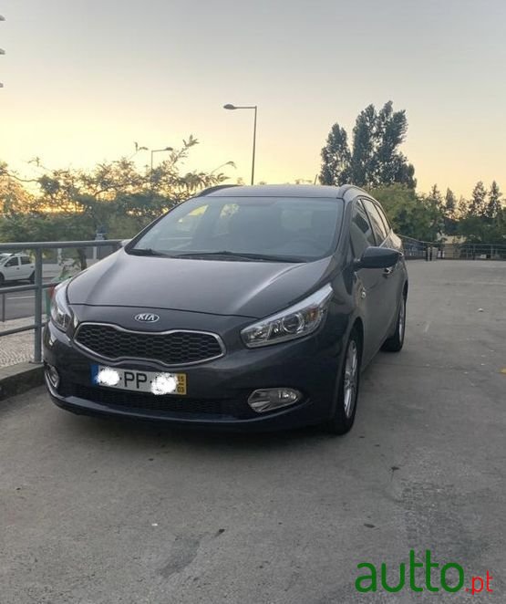 2015' Kia Ceed Sw photo #2